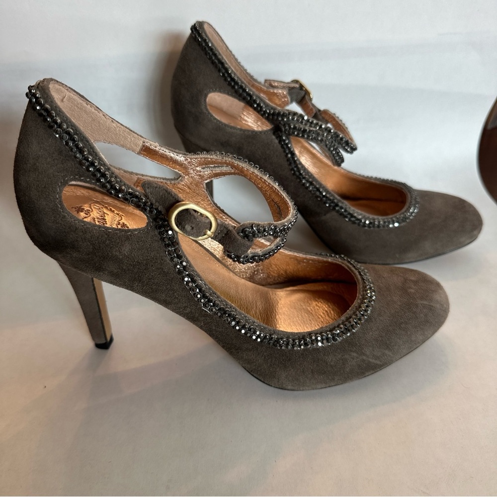 Miss Albright Anthropologie Taupe Suede Heels Size 9 3.5” Heel Rare